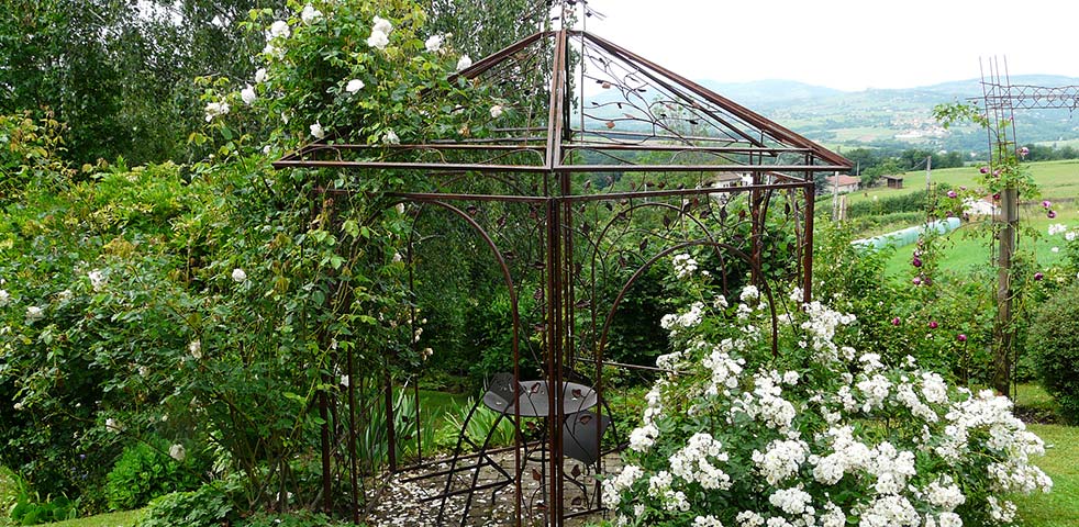 Un jardin au Pays des Pierres Dorées